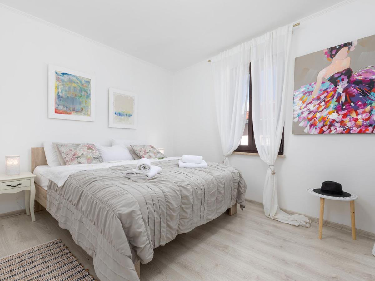 Apartamento Casa Tre Cuori Rovinj Exterior foto